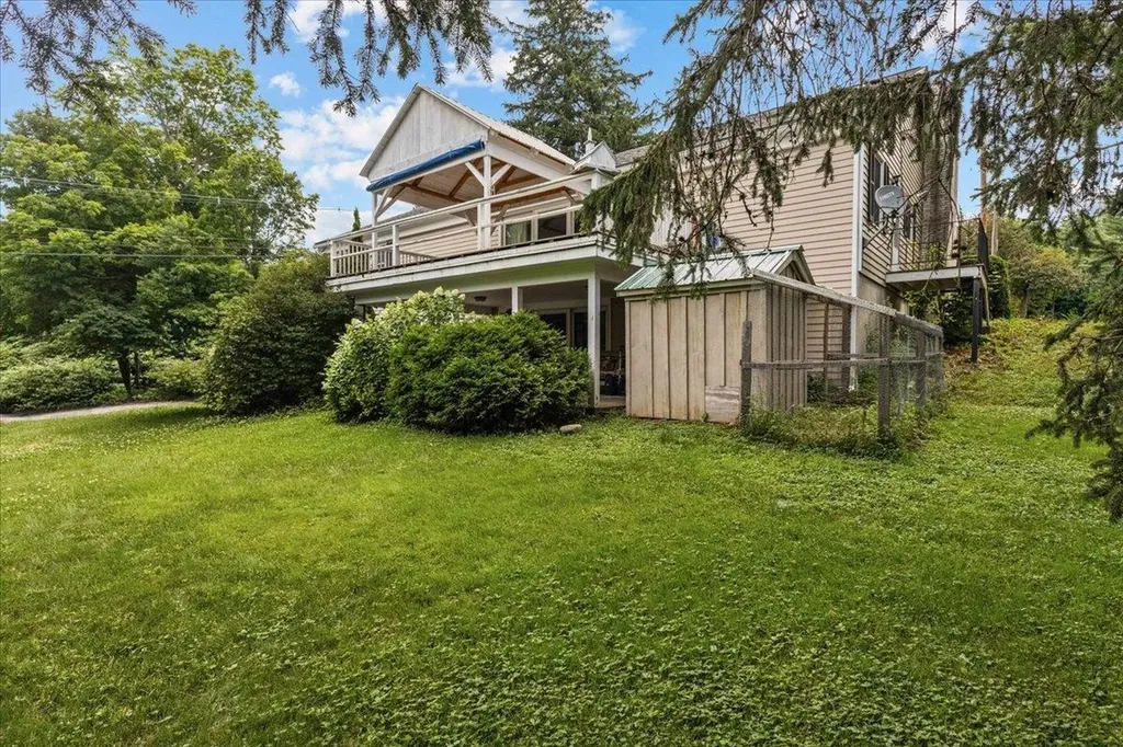 4 Smith Street St. Albans City VT 05478