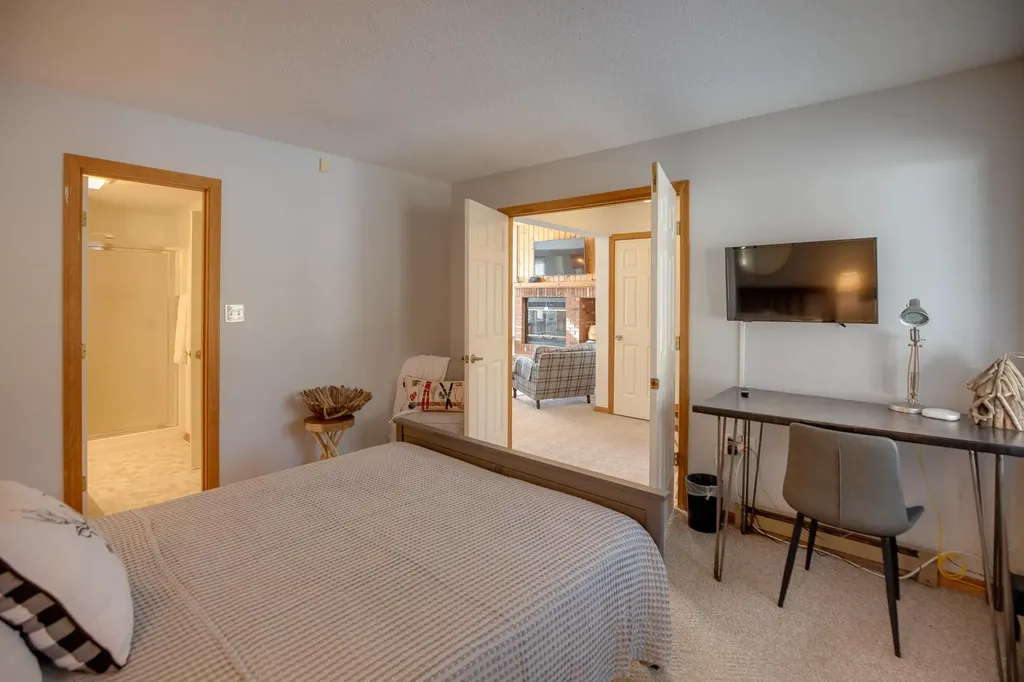 18 Ridge Drive C Drive Woodstock NH 03262