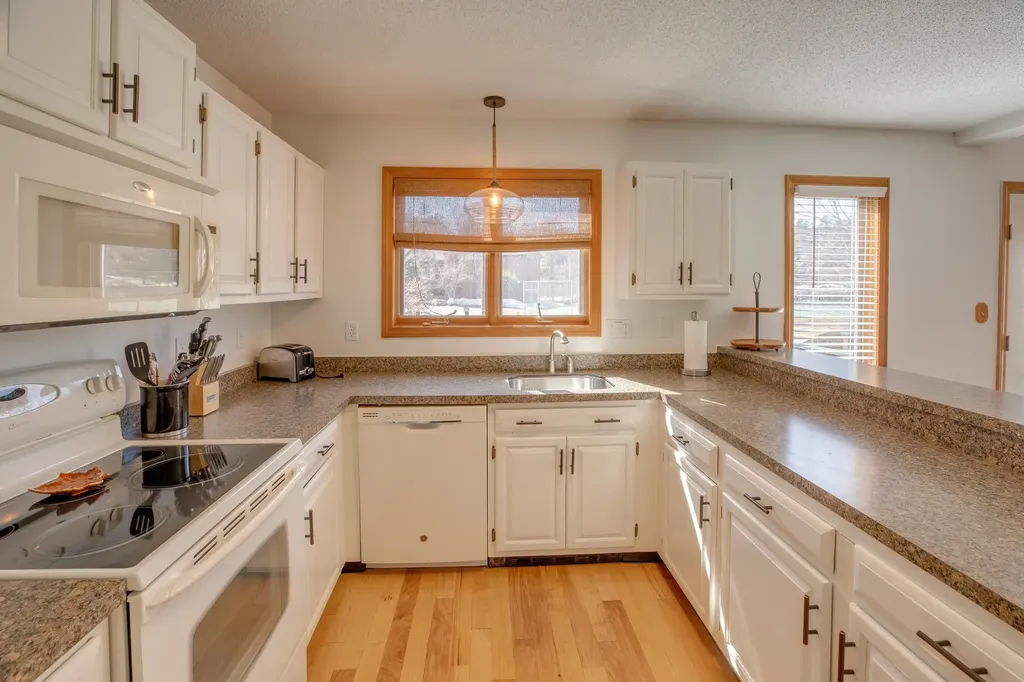 18 Ridge Drive C Drive Woodstock NH 03262
