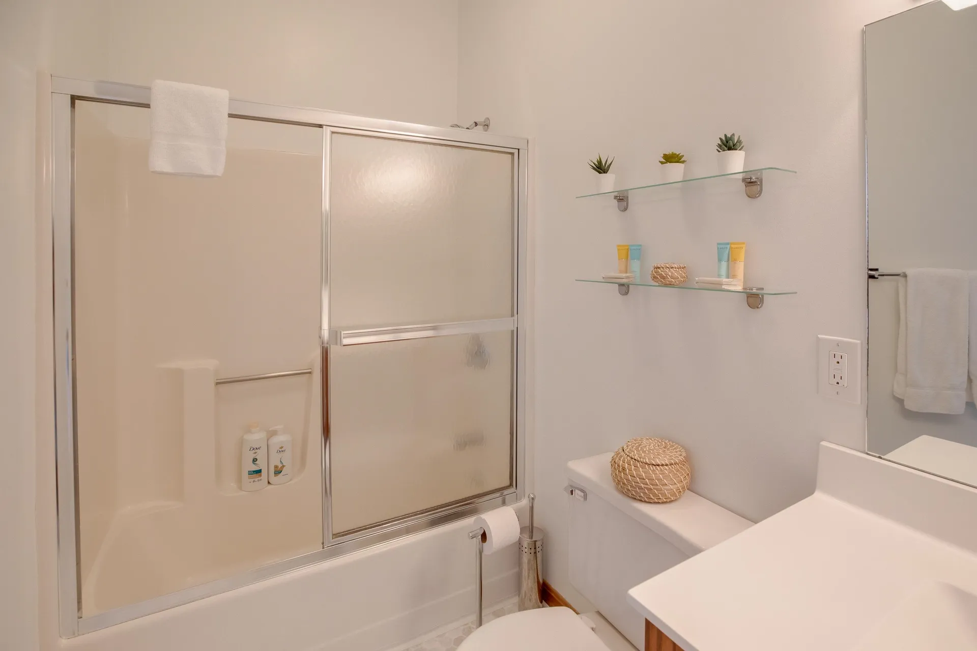 18 Ridge Drive C Drive Woodstock NH 03262