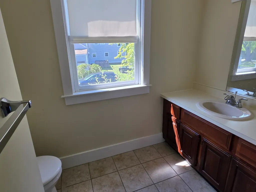 251 Knox Marsh Road Dover NH 03820