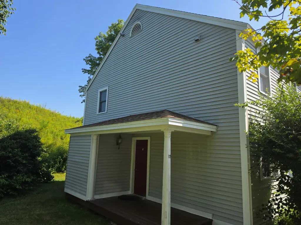 251 Knox Marsh Road Dover NH 03820