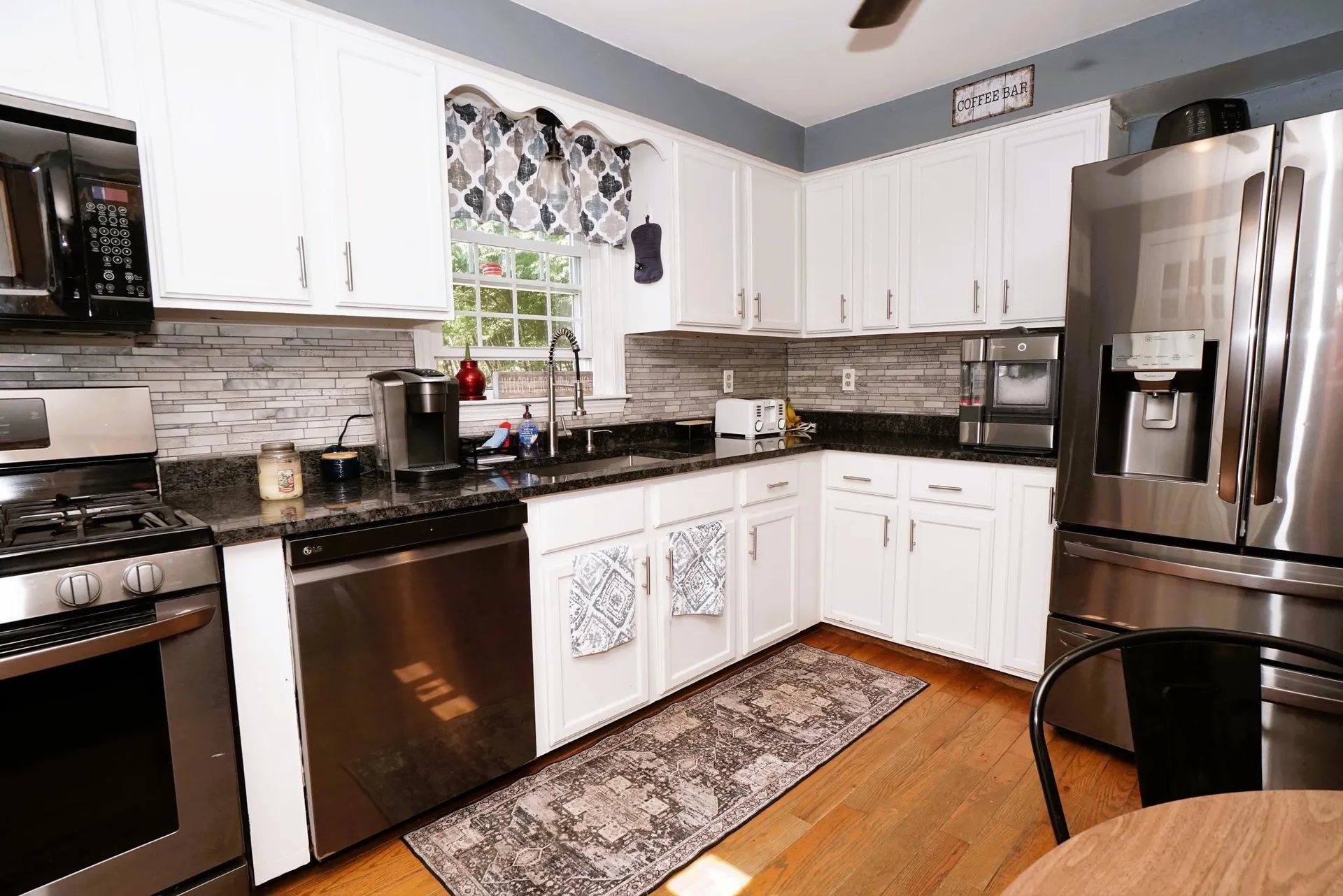 90 Green Road Raymond NH 03077