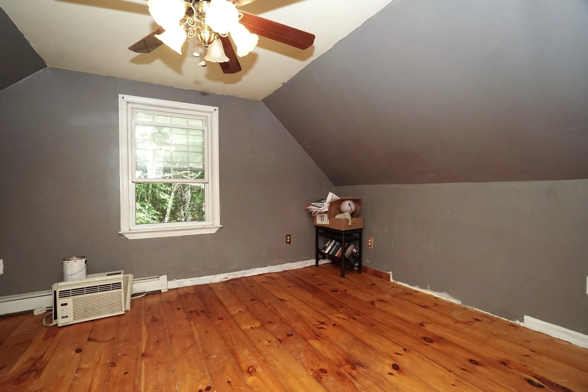 90 Green Road Raymond NH 03077