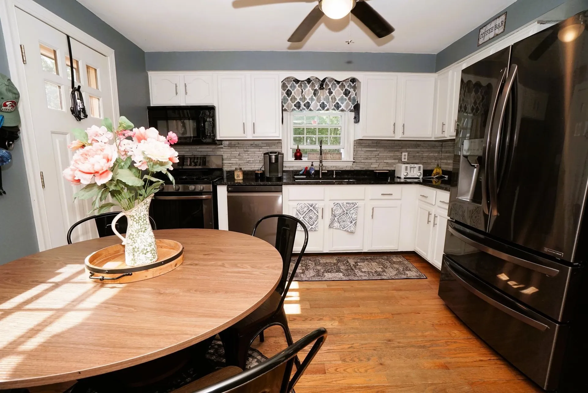 90 Green Road Raymond NH 03077