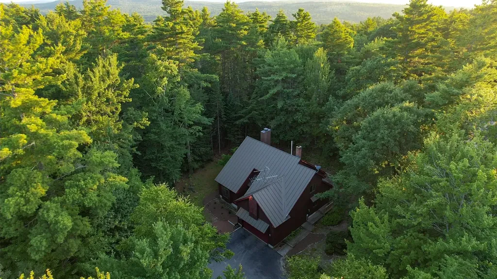 56 Pine Ridge Road Sunapee NH 03782