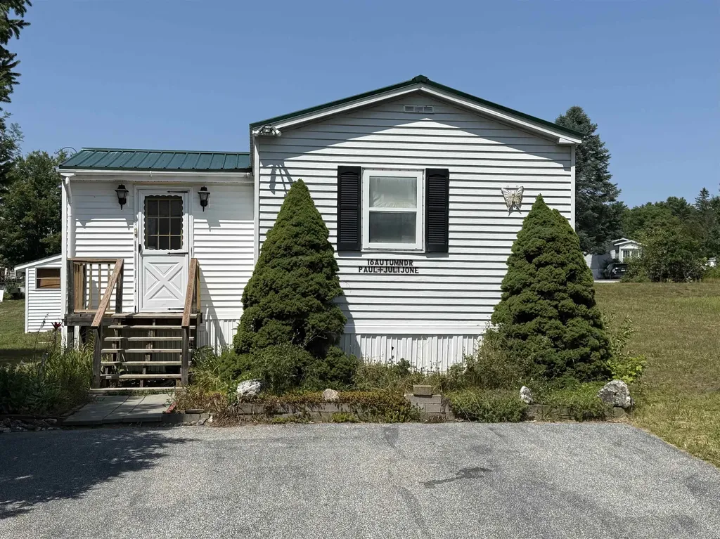 16 Autumn Drive Belmont NH 03220