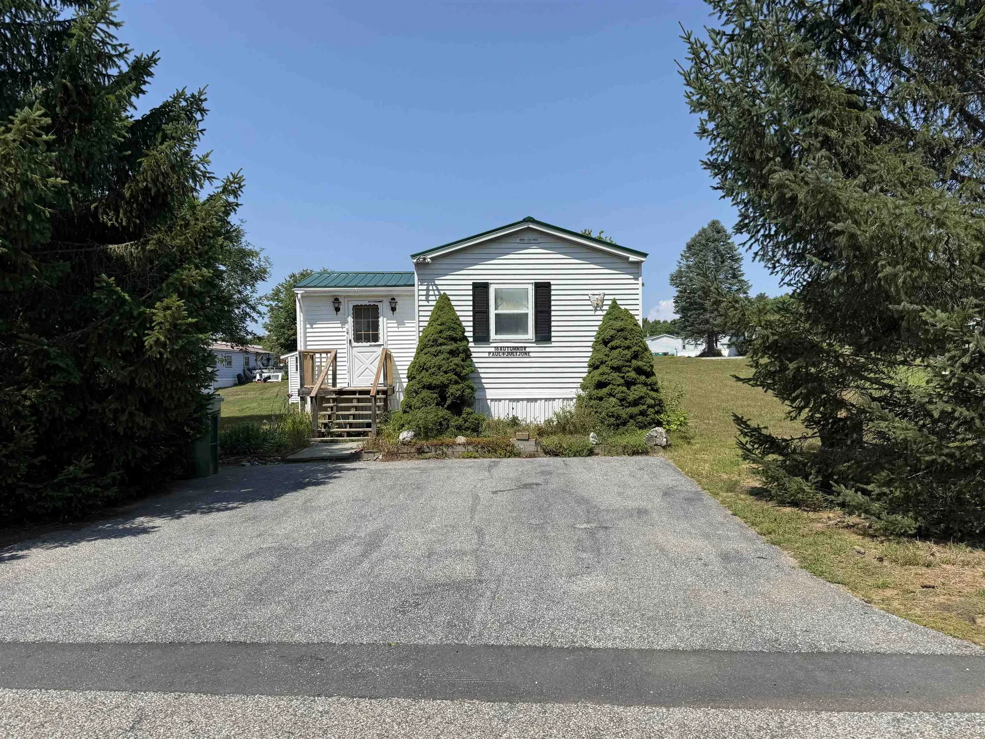 16 Autumn Drive Belmont NH 03220