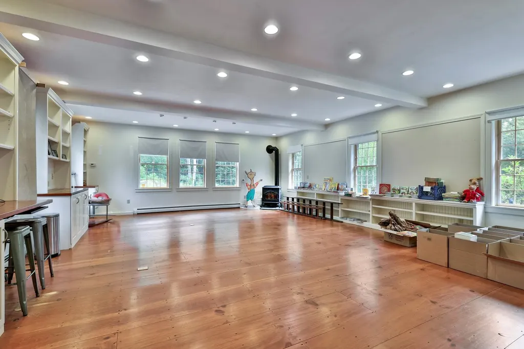 3 Eldredge Road Rockingham VT 05143