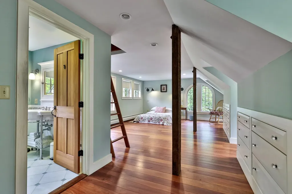 3 Eldredge Road Rockingham VT 05143