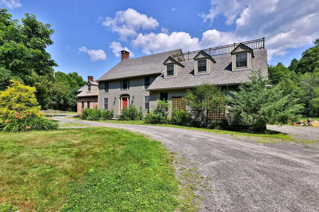 3 Eldredge Road Rockingham VT 05143