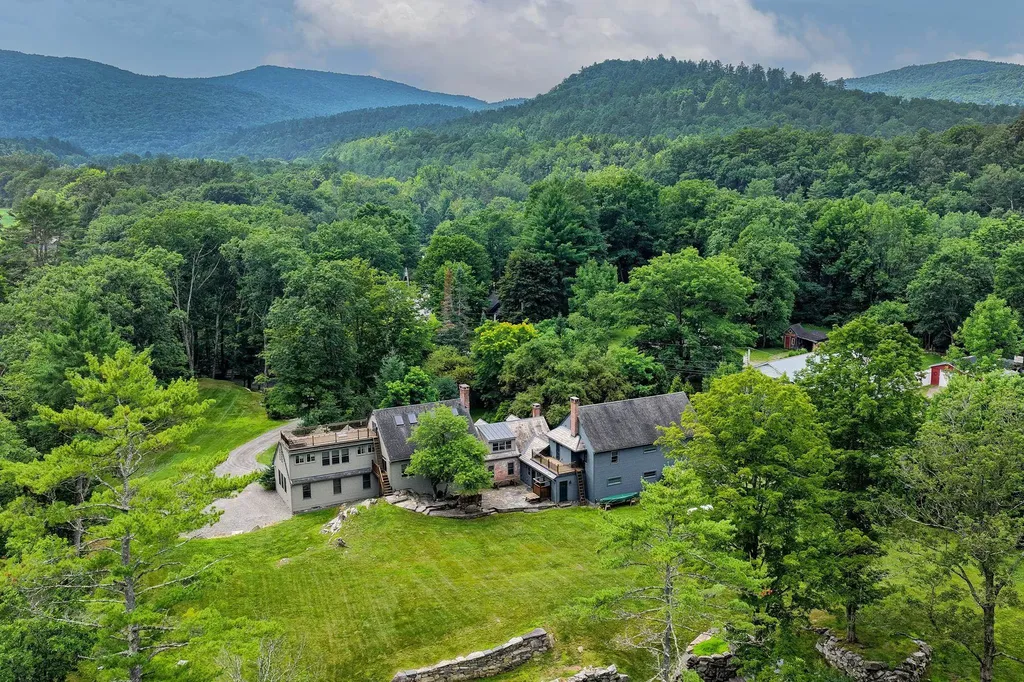 3 Eldredge Road Rockingham VT 05143