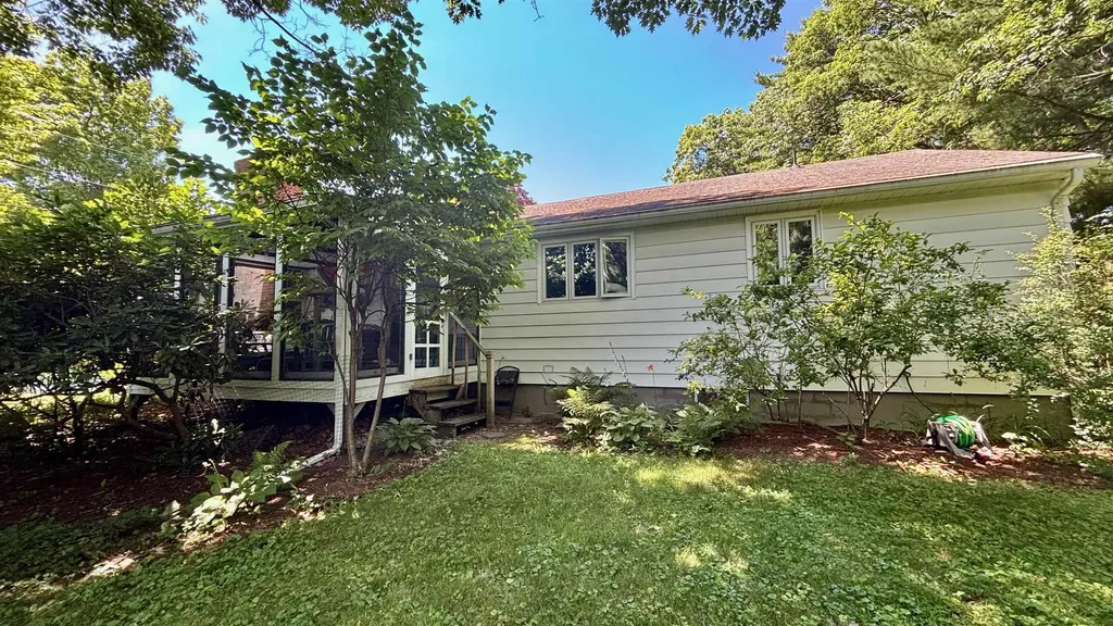 106 Killarney Drive Burlington VT 05408