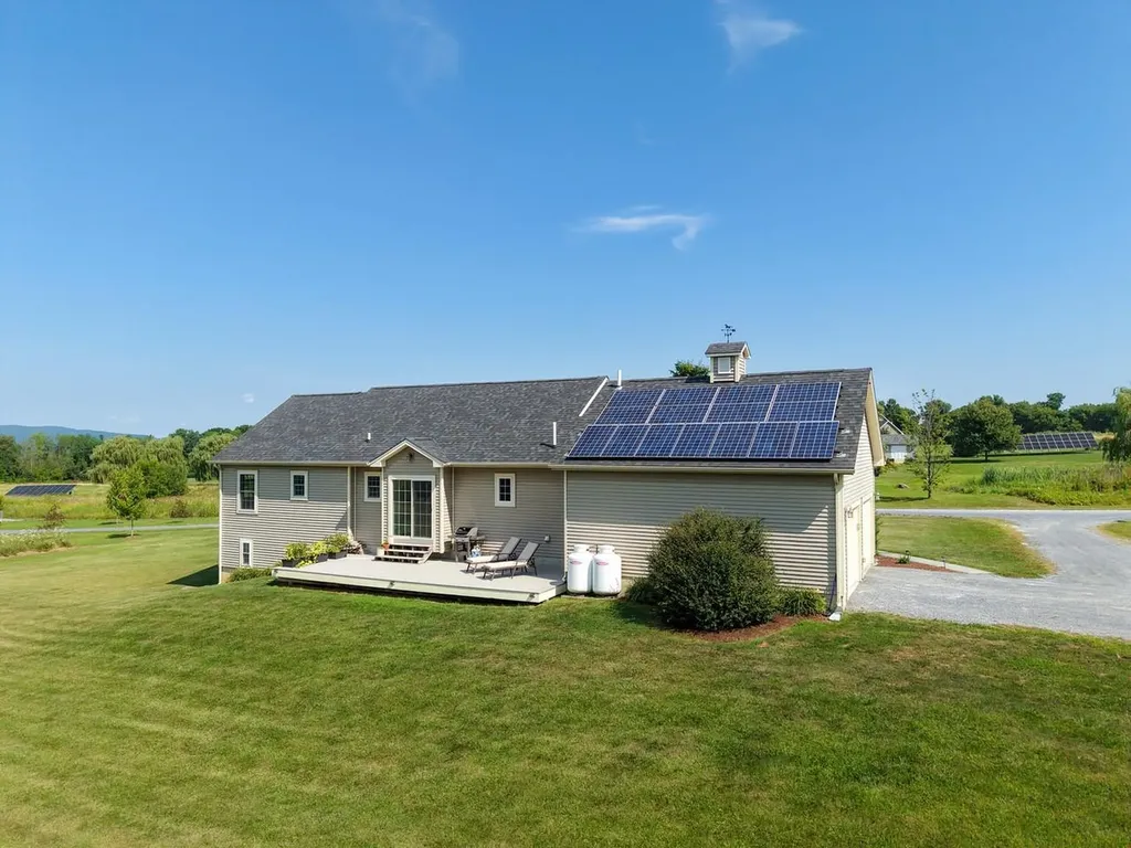 127 Atkins Farm Road Ferrisburgh VT 05456