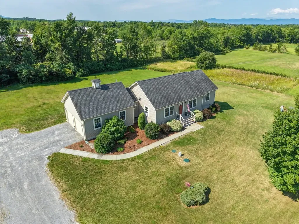127 Atkins Farm Road Ferrisburgh VT 05456
