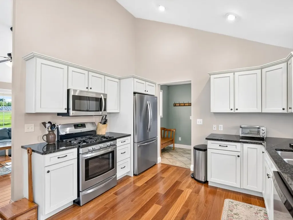 127 Atkins Farm Road Ferrisburgh VT 05456