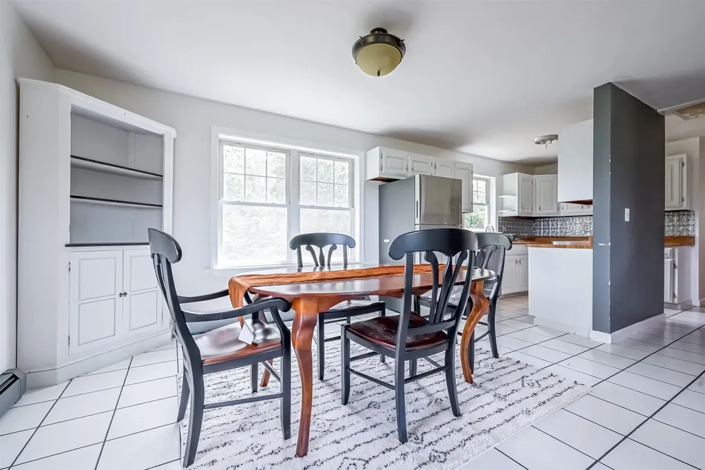 285 Currier Road Hill NH 03243
