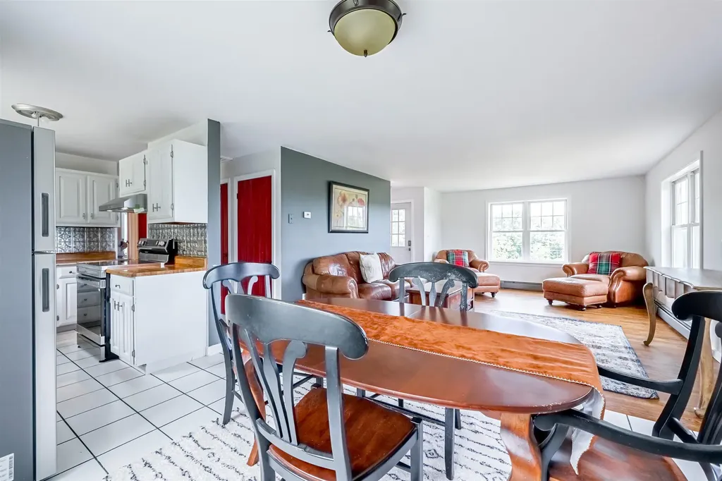 285 Currier Road Hill NH 03243