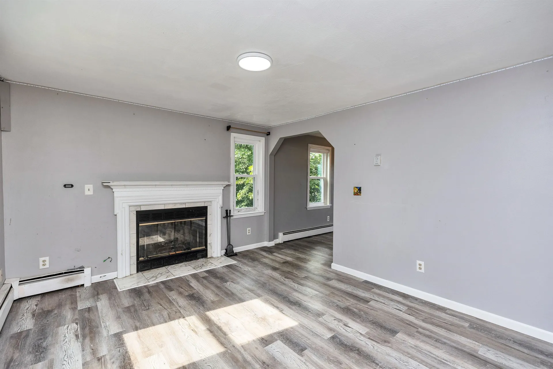 44 Emerald Street Manchester NH 03103