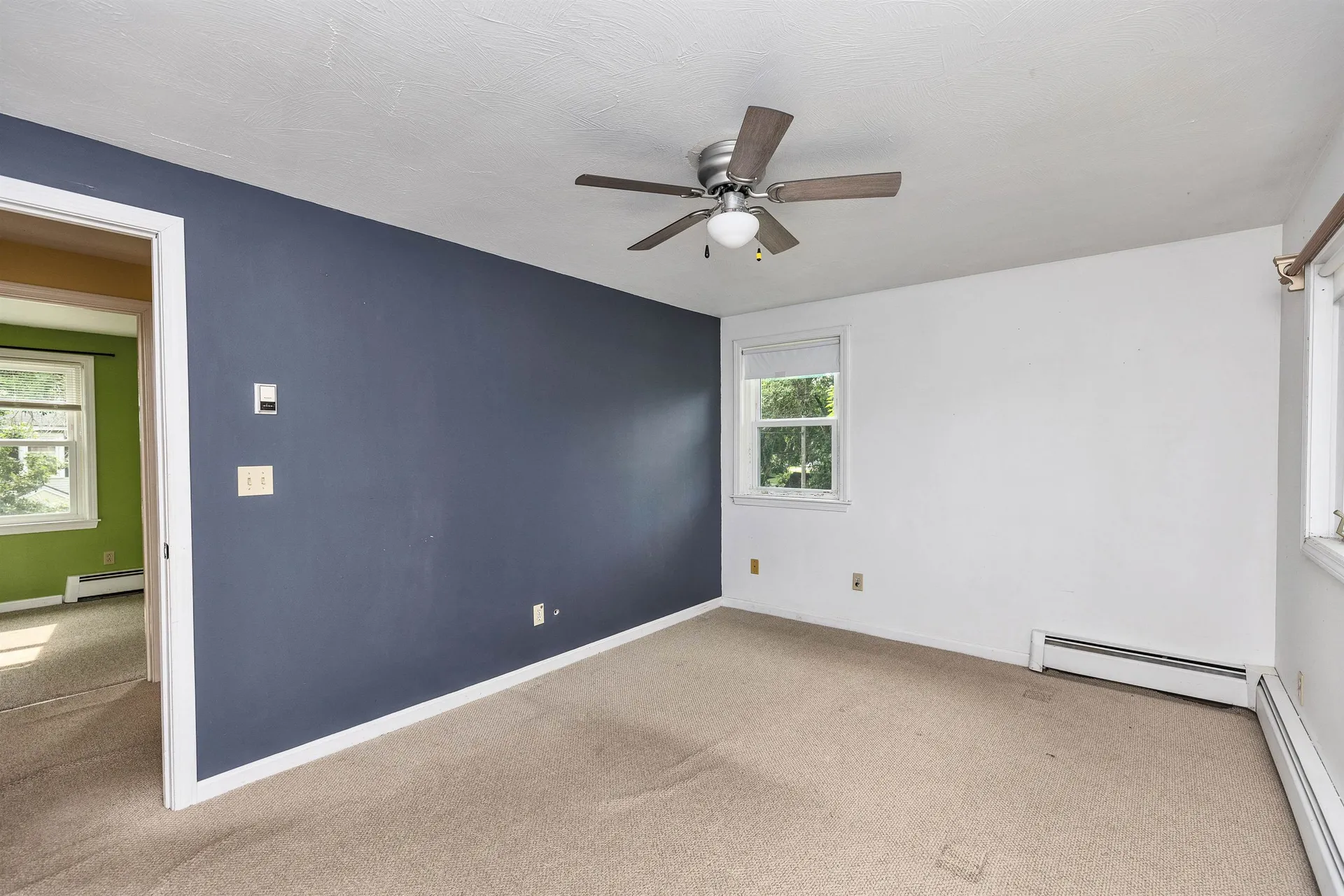 44 Emerald Street Manchester NH 03103