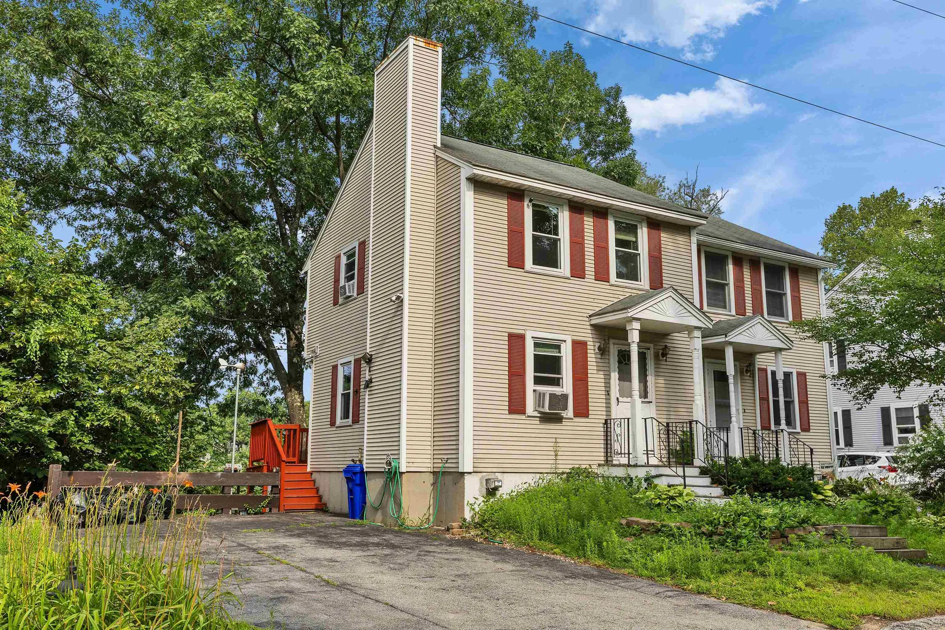 44 Emerald Street Manchester NH 03103