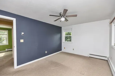 44 Emerald Street Manchester NH 03103