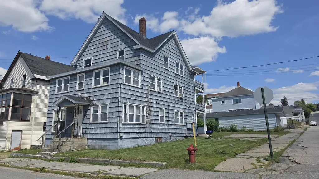 604 Burgess Street Berlin NH 03570