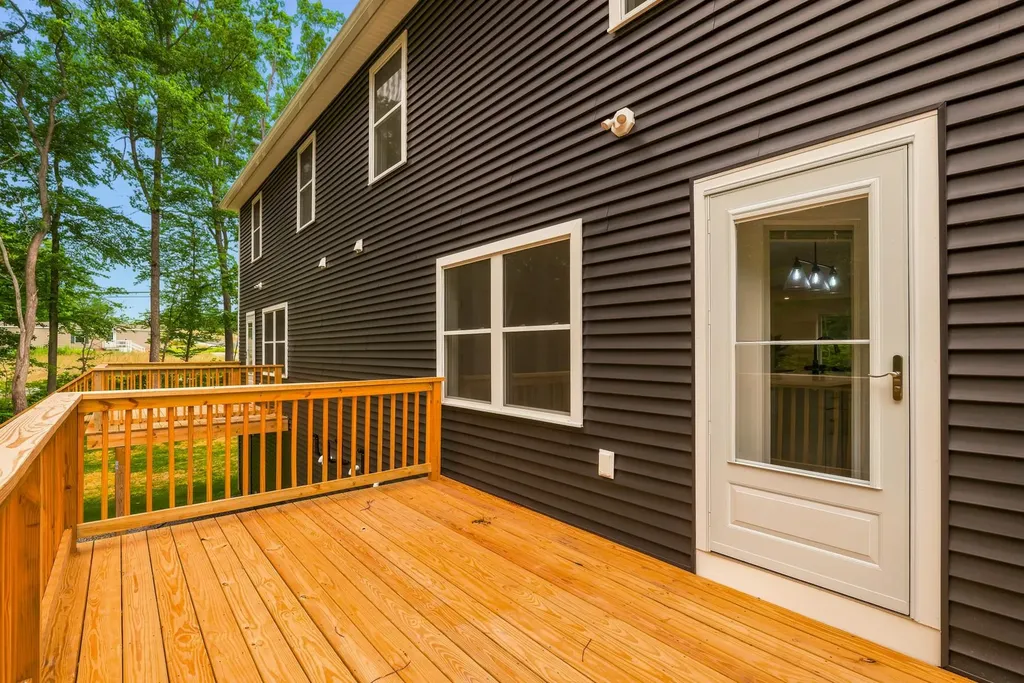 102 Jenness Road Epping NH 03042