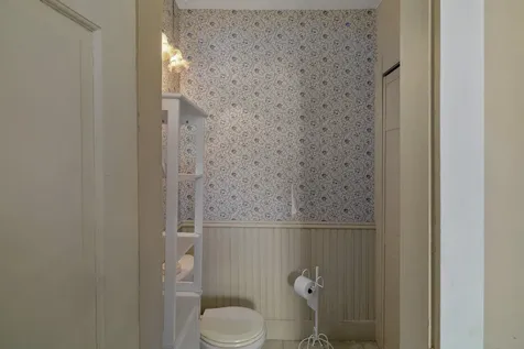 123 High Street Hardwick VT 05843