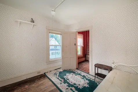 123 High Street Hardwick VT 05843