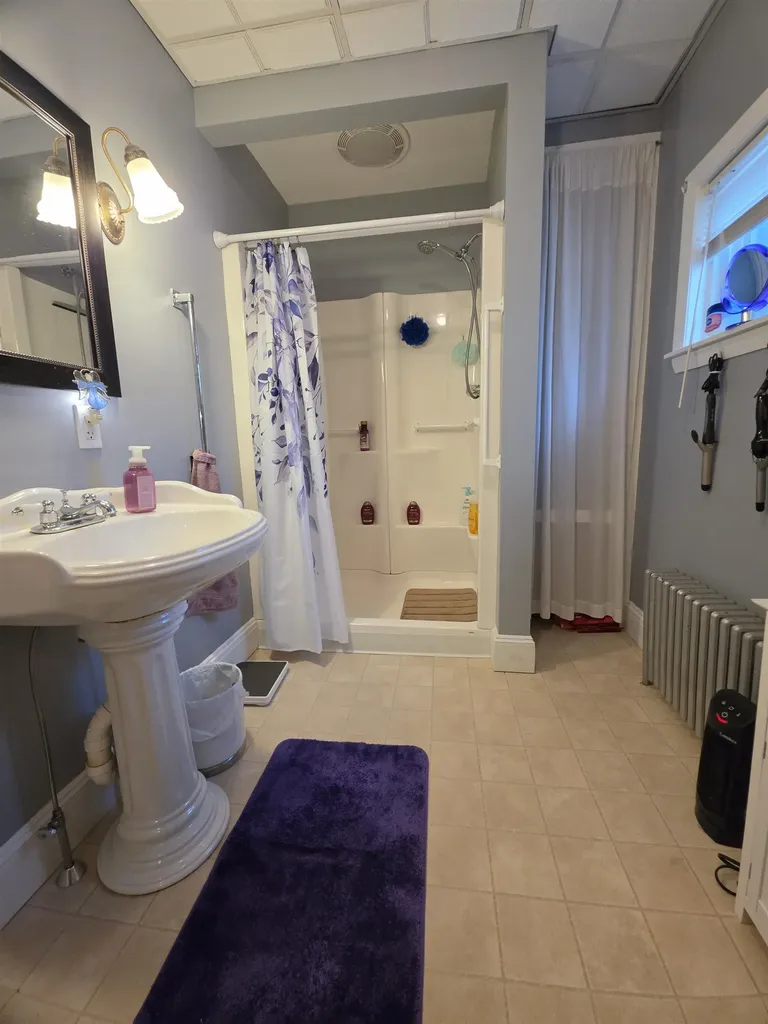 187 Madison Avenue Berlin NH 03570