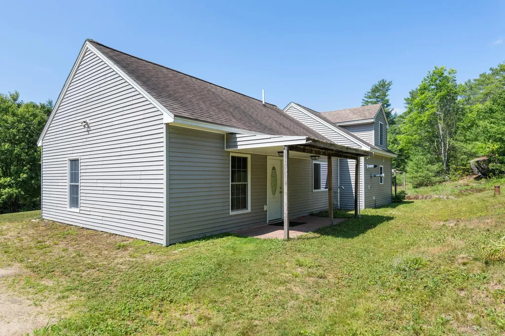529 Us Route 4 Danbury NH 03230