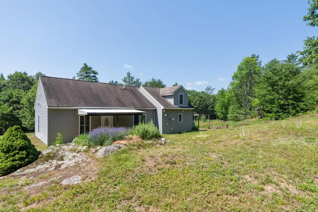 529 Us Route 4 Danbury NH 03230