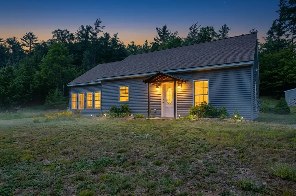 529 Us Route 4 Danbury NH 03230