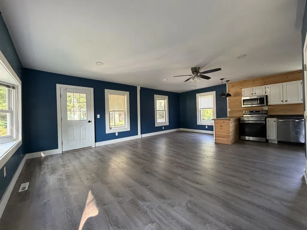 40 South Street Troy NH 03465