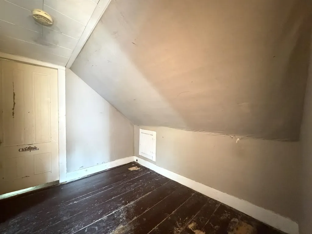 40 South Street Troy NH 03465