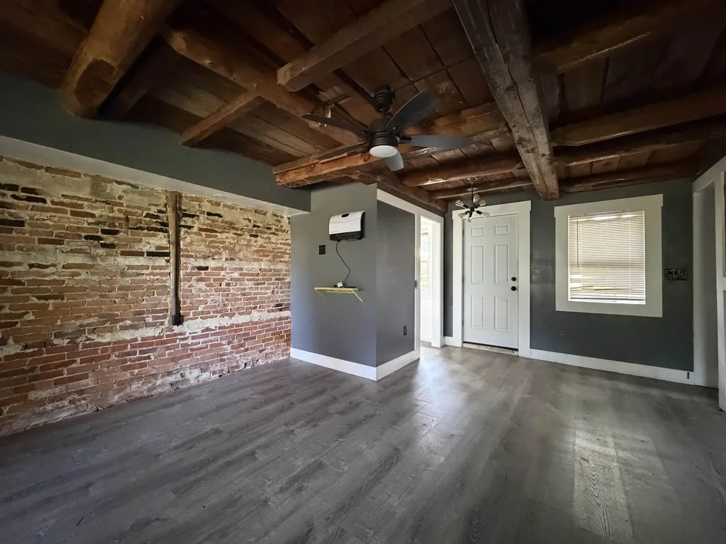 40 South Street Troy NH 03465