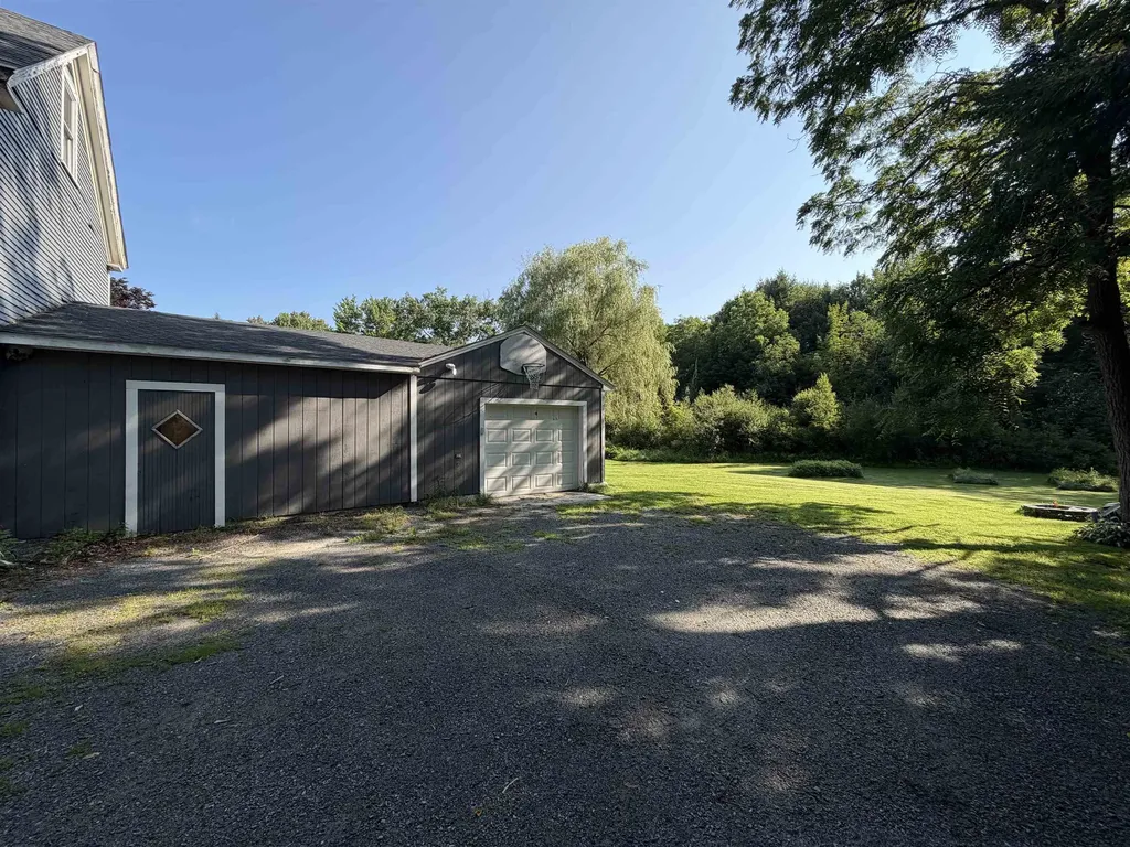 40 South Street Troy NH 03465
