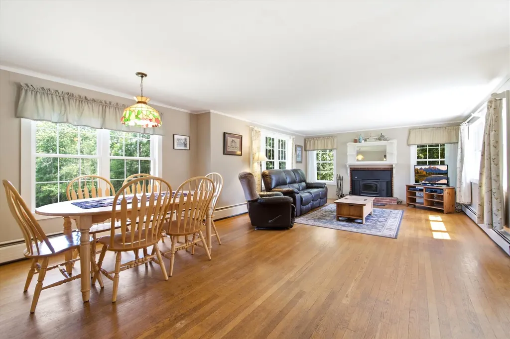 45 Sunset Hill Road Bradford NH 03221