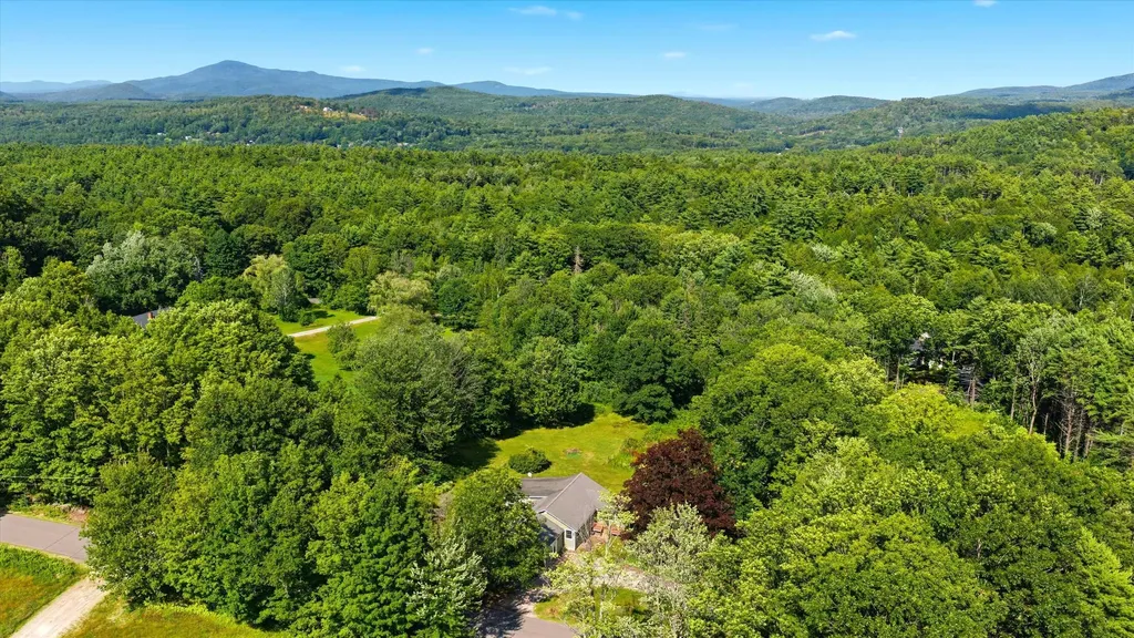 45 Sunset Hill Road Bradford NH 03221