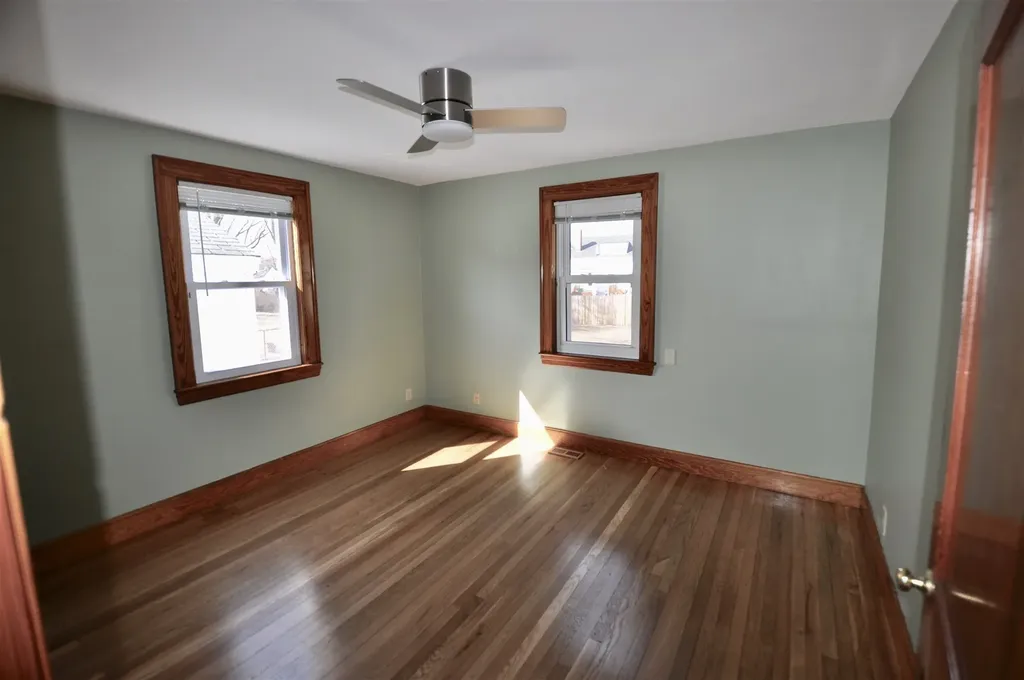 103 Ledge Street Nashua NH 03060