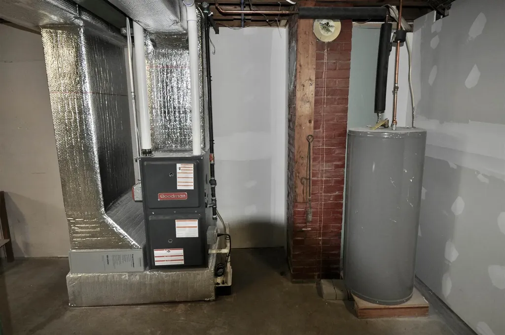103 Ledge Street Nashua NH 03060