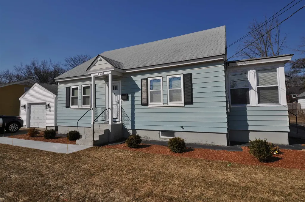 103 Ledge Street Nashua NH 03060