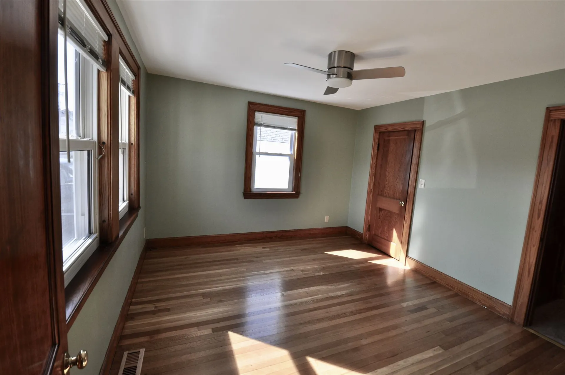 103 Ledge Street Nashua NH 03060