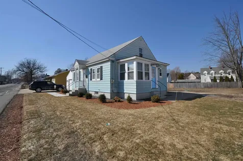 103 Ledge Street Nashua NH 03060