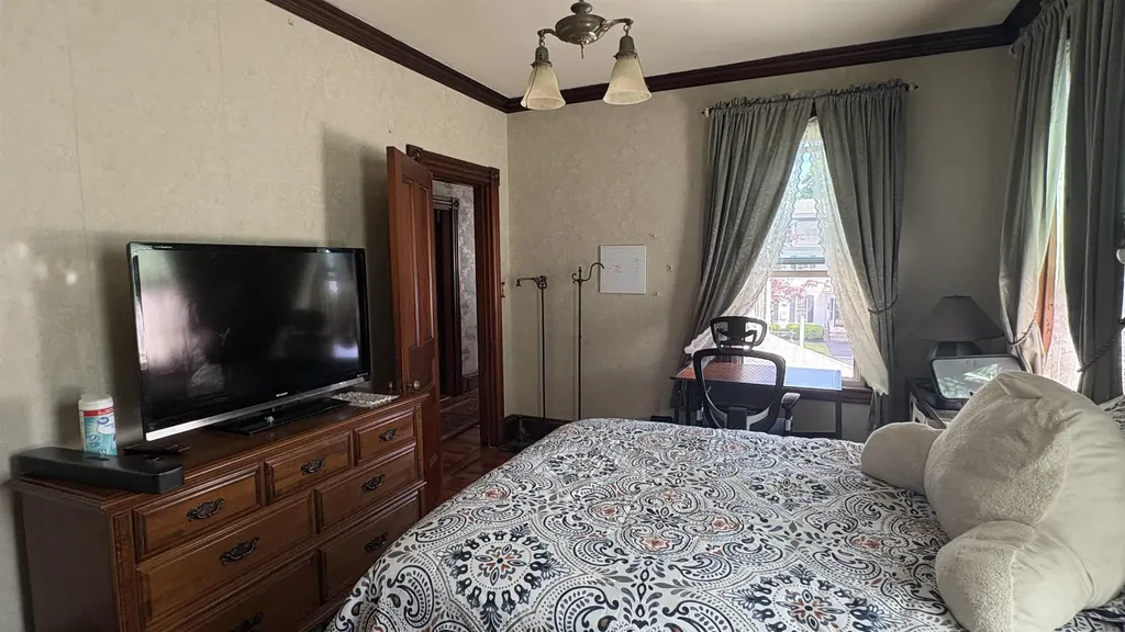 342 Main Street Saco ME 04072