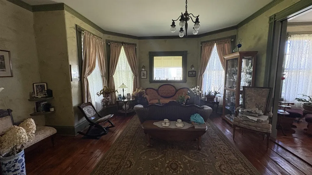 342 Main Street Saco ME 04072