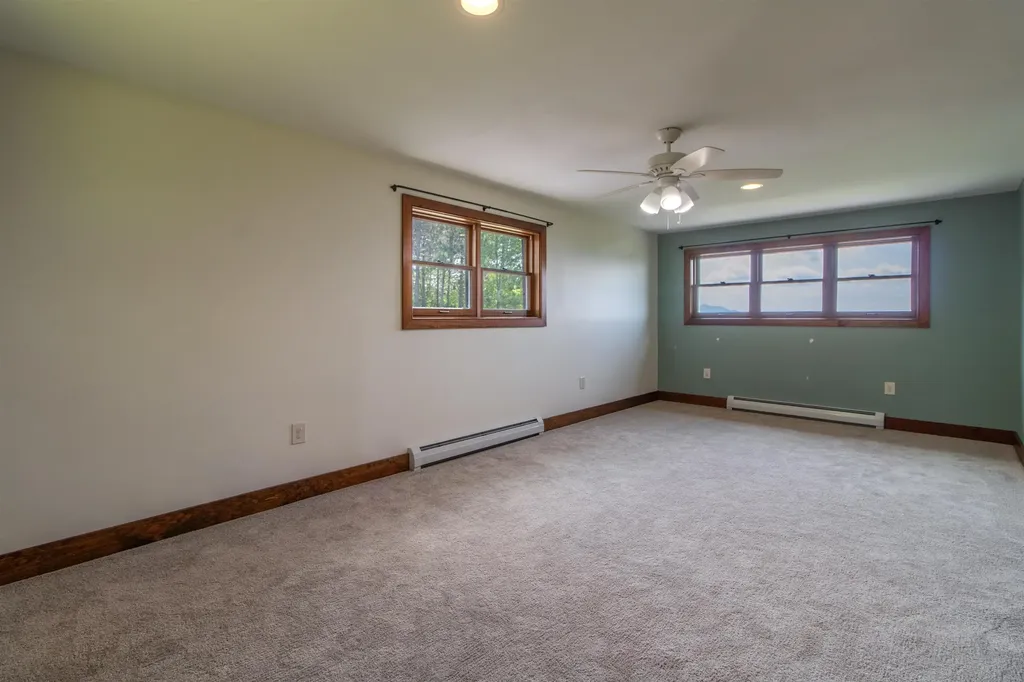 501 Diggins Road Hyde Park VT 05655