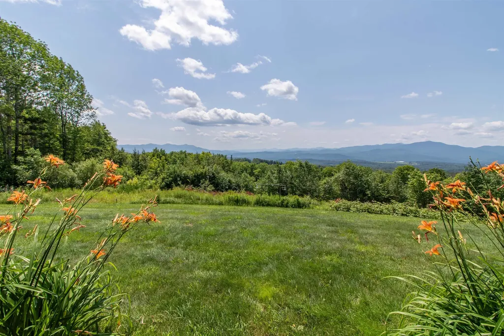 501 Diggins Road Hyde Park VT 05655