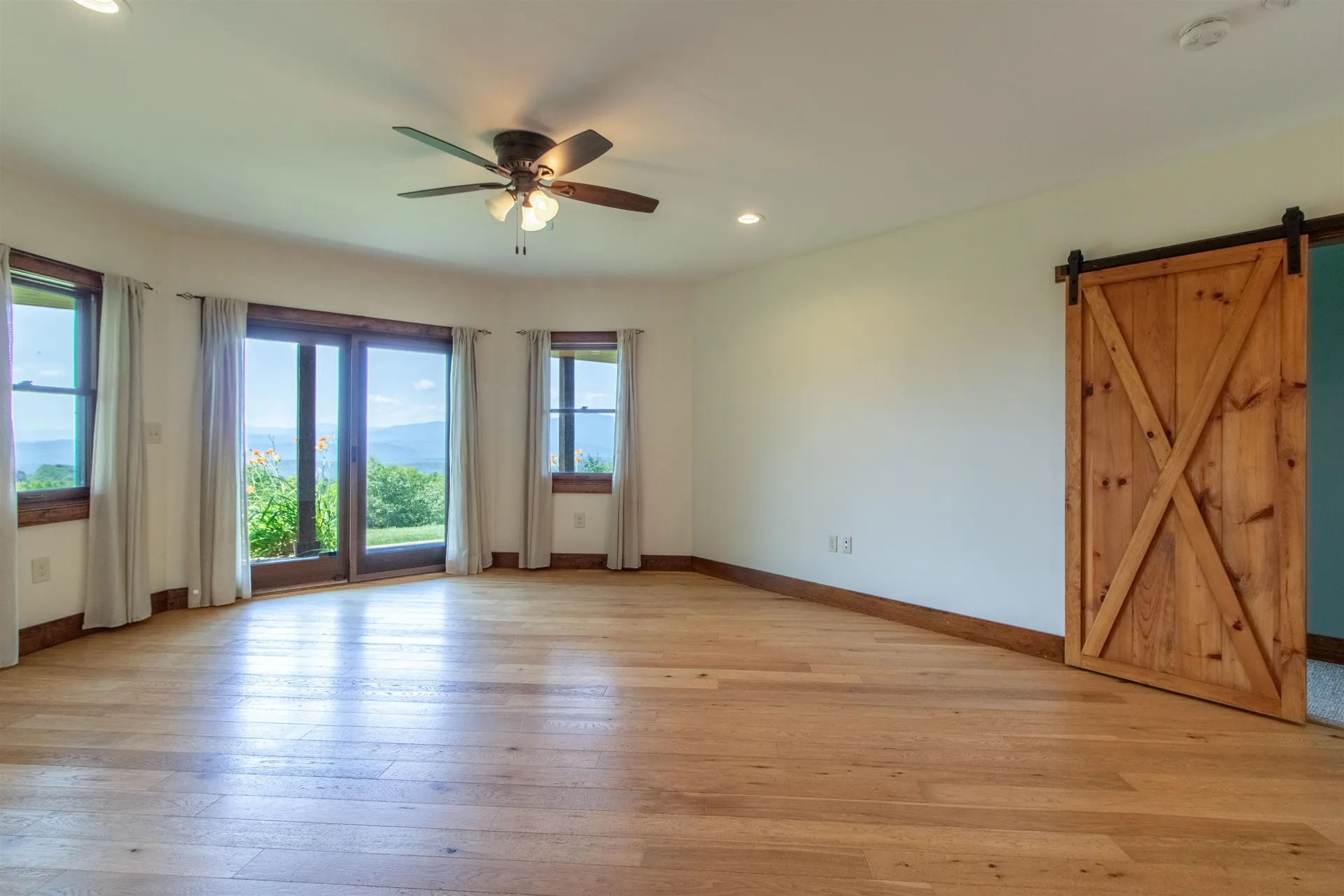 501 Diggins Road Hyde Park VT 05655